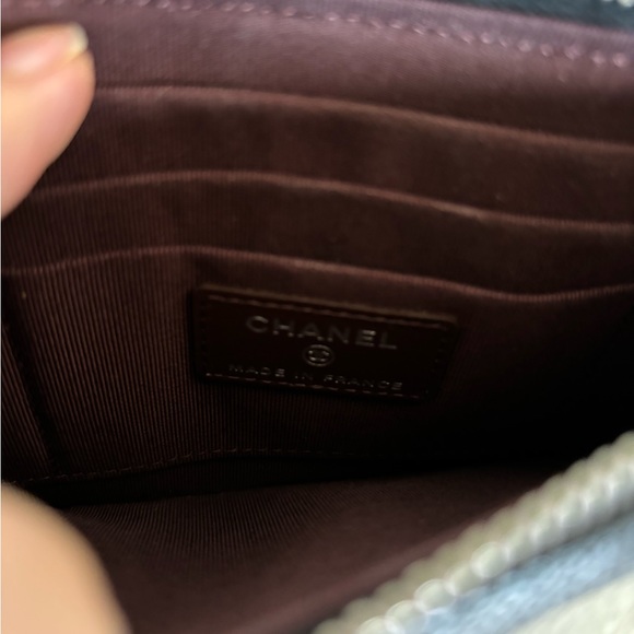 Authentic Chanel Phone Wallet - Picture 4 of 9